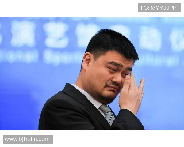 姚明从篮球新星到全球偶像的蜕变之路全景回顾 姚明从篮球新星到全球偶像的蜕变之路全景回顾
