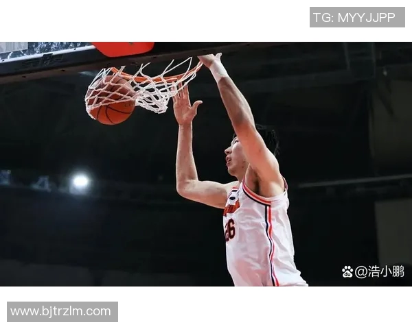 广东宏远大胜新疆队,获得CBA常规赛八连胜,成为豪强劲敌 广东宏远大胜新疆队,获得CBA常规赛八连胜,成为豪强劲敌