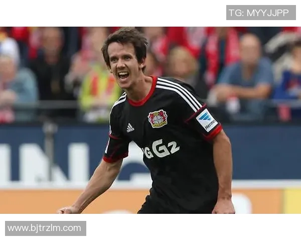 德甲首位!克鲁斯领衔新季启幕,迎来新篇章 德甲首位!克鲁斯领衔新季启幕,迎来新篇章